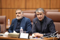اسلامی: ایران آماده صادرات مشتقات آب سنگین است