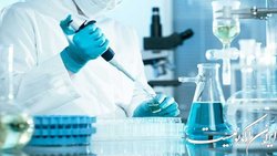 اختصاص ۱۰۰ میلیون یورو برای تجهیز آزمایشگاه‌ دانشگاه‌ها