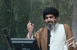 موسوی لارگانی: وزارت راه مسیرهای عبوری زائران اربعین را اصلاح کند
