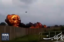 هواپیمای اکروبات ایتالیایی، جان یک کودک را گرفت
