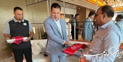 هندی‌ها از نساجی عذرخواهی کردند