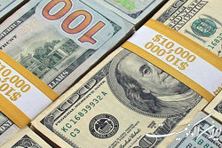 پیش بینی افزایش ارزش یورو در برابر دلار