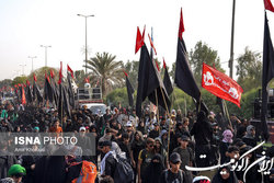 پاسخ شهید مطهری به کسانی که می‌گویند چرا پول سفر اربعین را خرج نیازمندان نمی‌کنید؟