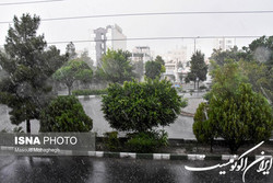 بارش باران و احتمال آبگرفتگی معابر در ۵ استان