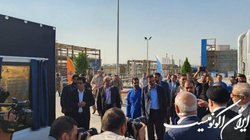 افتتاح طرح محیط زیستی تصفیه گازوئیل (DHT) پتروپالایشگاه اصفهان با حضور رئیسی