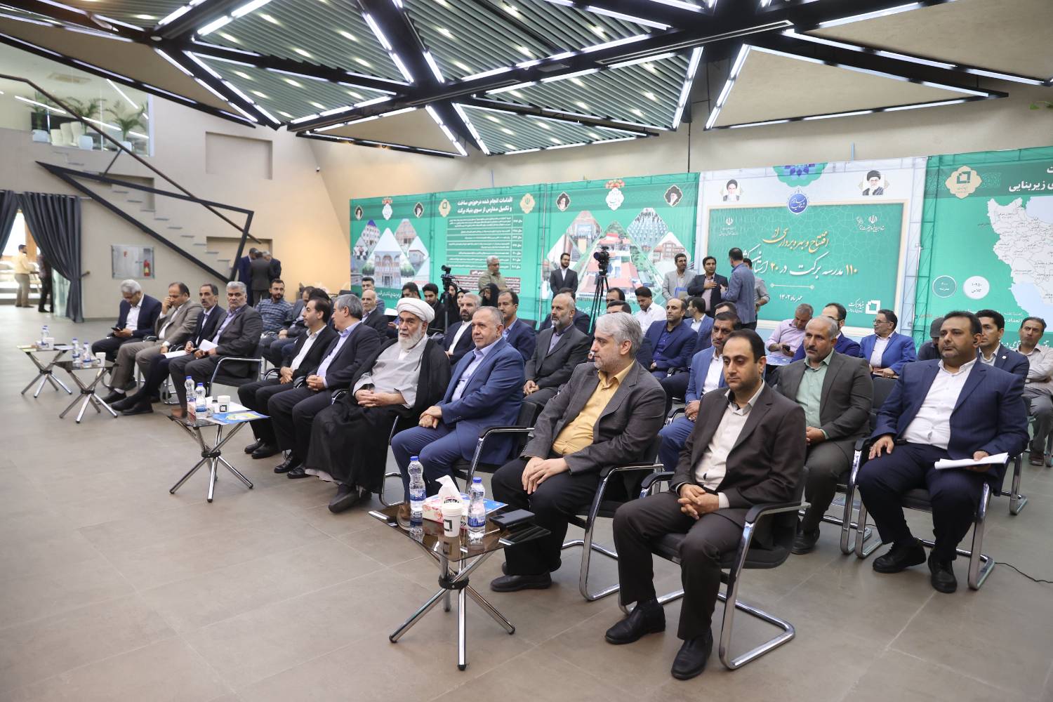 زنگ ١١٠ مدرسه جدید برکت در مناطق محروم کشور به صدا درآمد/ برکتِ شهید آرمان علیوردی در اسلامشهر زنگ ١١٠ مدرسه جدید برکت در مناطق محروم کشور به صدا درآمد/ برکتِ شهید آرمان علیوردی در اسلامشهر