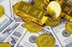 پرش سکه، خیز طلا و کاهش دلار