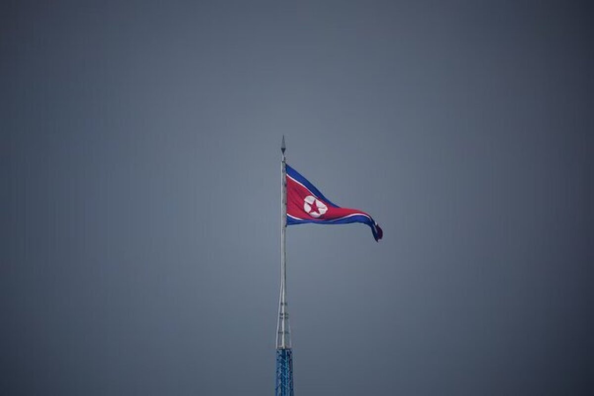 کره‌شمالی یک موشک بالستیک میان‌برد شلیک کرد