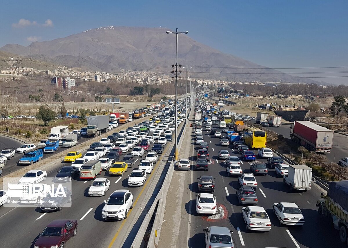 ترافیک سنگین در آزاد راه‌های تهران-شمال  و قزوین-رشت