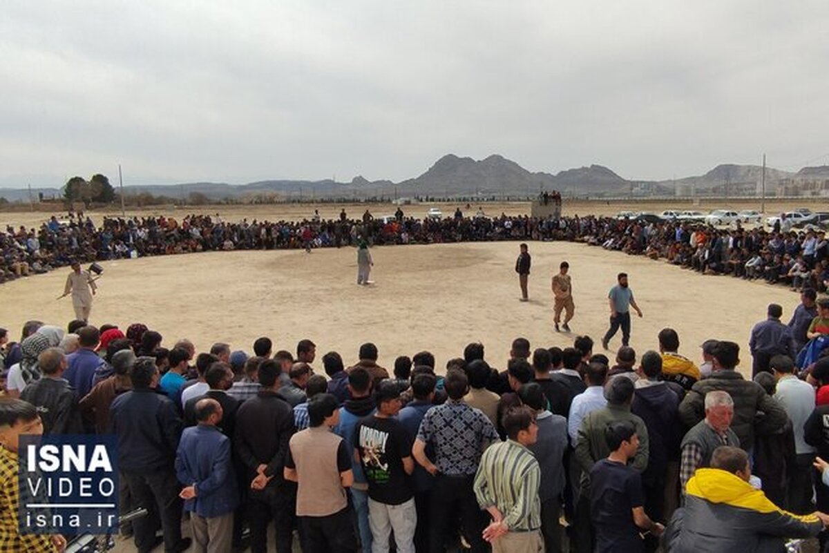 مسابقات کشتی سنتی افغانستانی‌های مقیم ایران