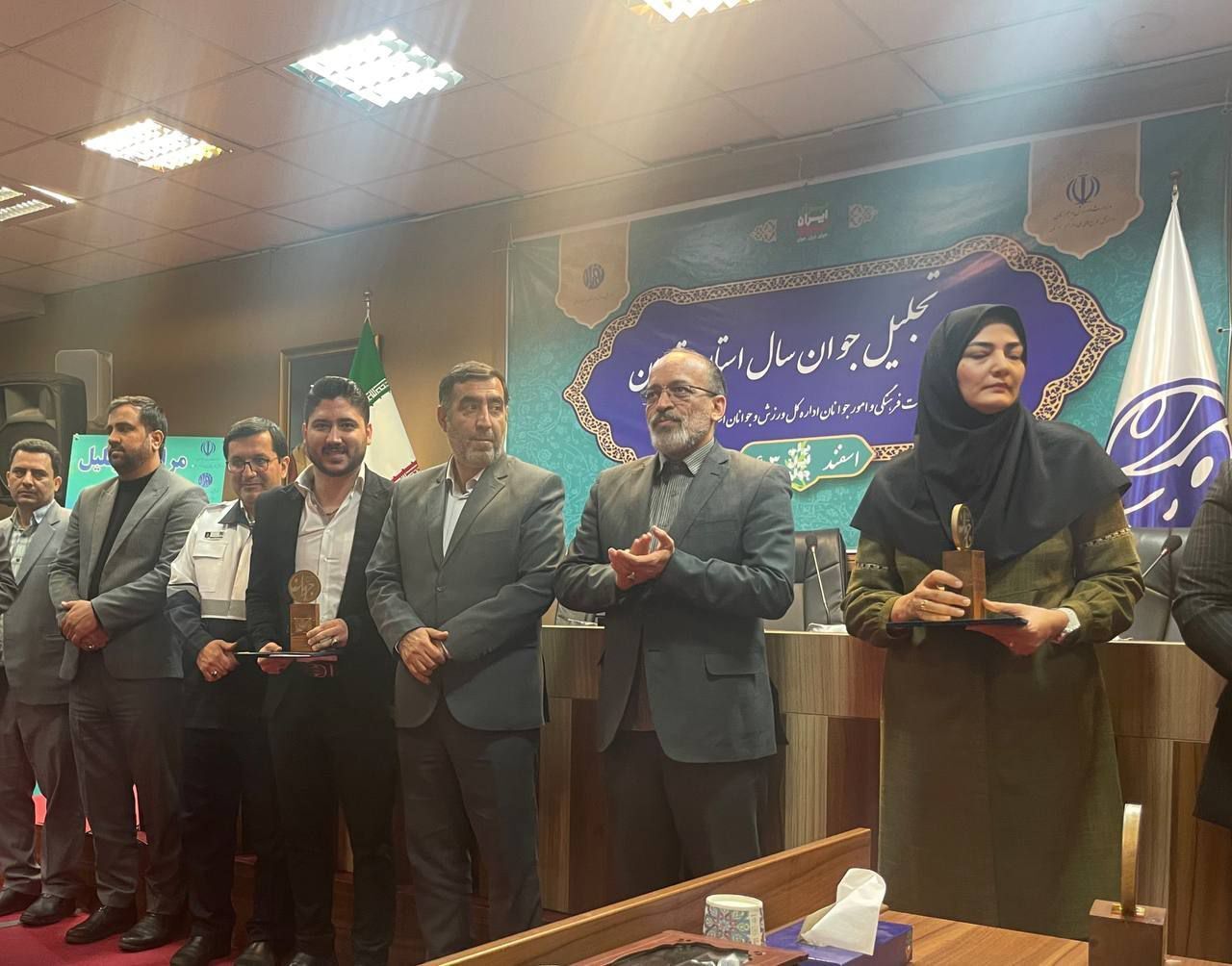 مهدی کاظمی بهعنوان جوان سال استان تهران در حوزه فرهنگی و هنری معرفی شد مهدی کاظمی بهعنوان جوان سال استان تهران در حوزه فرهنگی و هنری معرفی شد