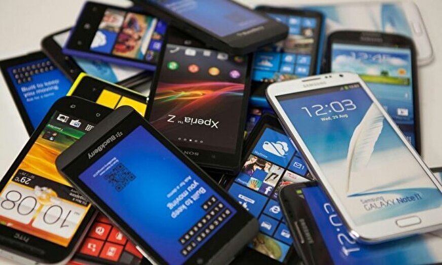 واردات 500 هزار گوشی تلفن همراه در یک ماه