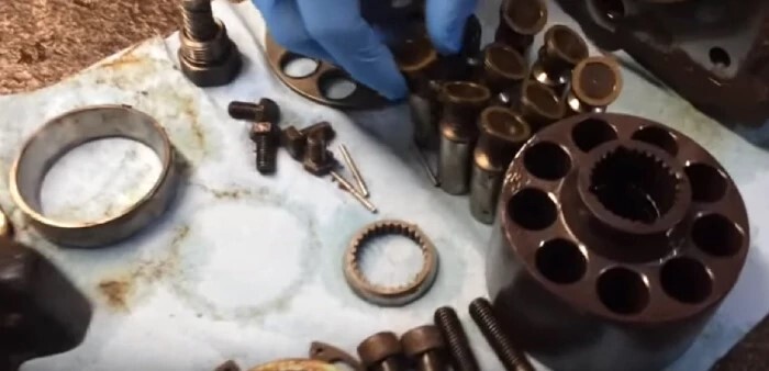 علائم و عوامل خرابی پمپ هیدرولیک صنعتی چیست؟ علائم و عوامل خرابی پمپ هیدرولیک صنعتی چیست؟