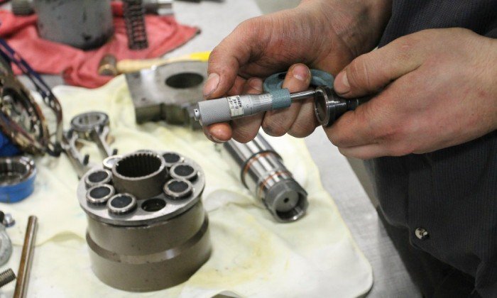 علائم و عوامل خرابی پمپ هیدرولیک صنعتی چیست؟ علائم و عوامل خرابی پمپ هیدرولیک صنعتی چیست؟