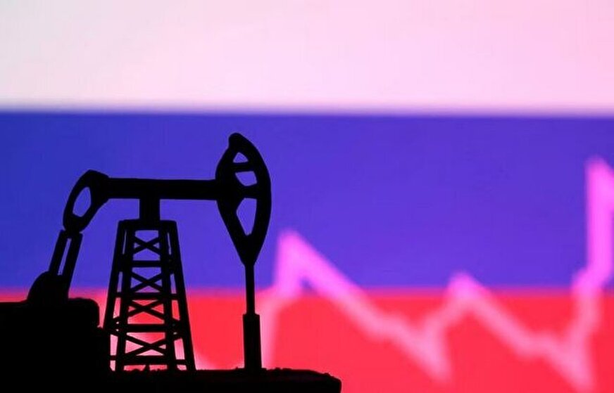 روسیه در یک اعتراف کم سابقه به مازاد تولید نفت، اعلام کرد به دلایل فنی،...