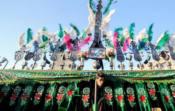 دانلود عکس/ نمادهای روی عَلَم نشانه چیست