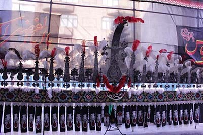 دانلود عکس/ نمادهای روی عَلَم نشانه چیست