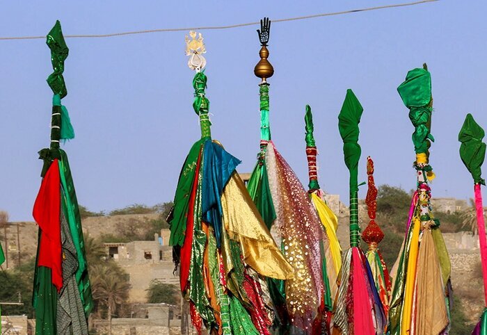 دانلود عکس/ نمادهای روی عَلَم نشانه چیست