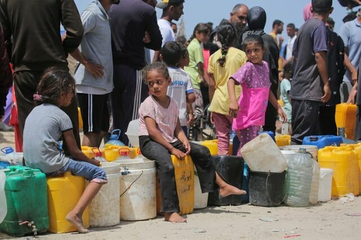 شهردار دیرالبلح: از آغاز جنگ شاهد ورود ۱۳ موج آوارگان از نوار غزه بودیم