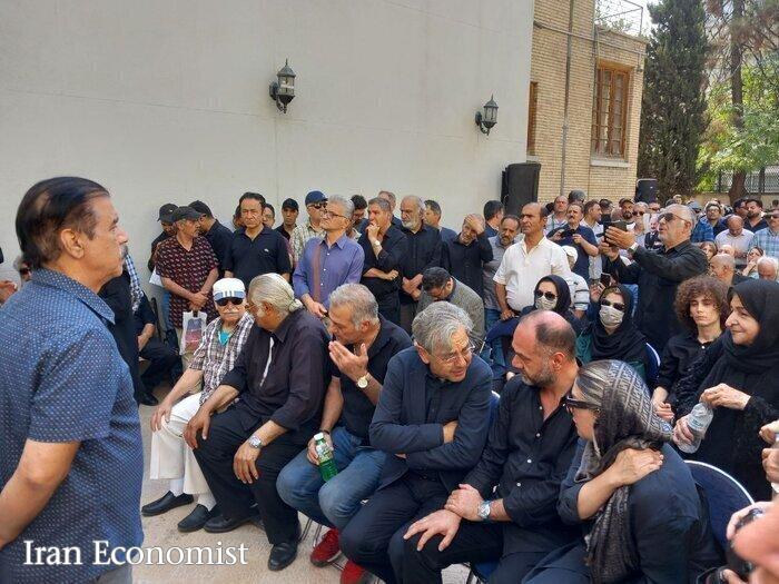 پیکر سعید راد کنار فردین آرام گرفت