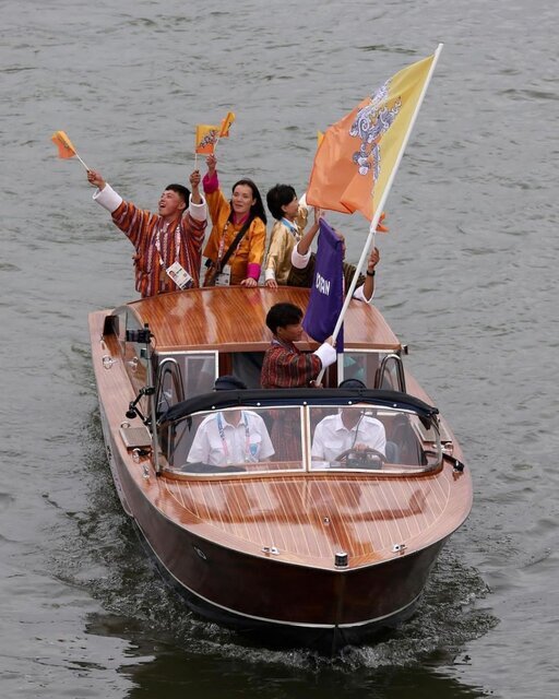 دانلود عکس/ المپیک ۲۰۲۴ پاریس در هوای بارانی افتتاح شد دانلود عکس/ المپیک ۲۰۲۴ پاریس در هوای بارانی افتتاح شد