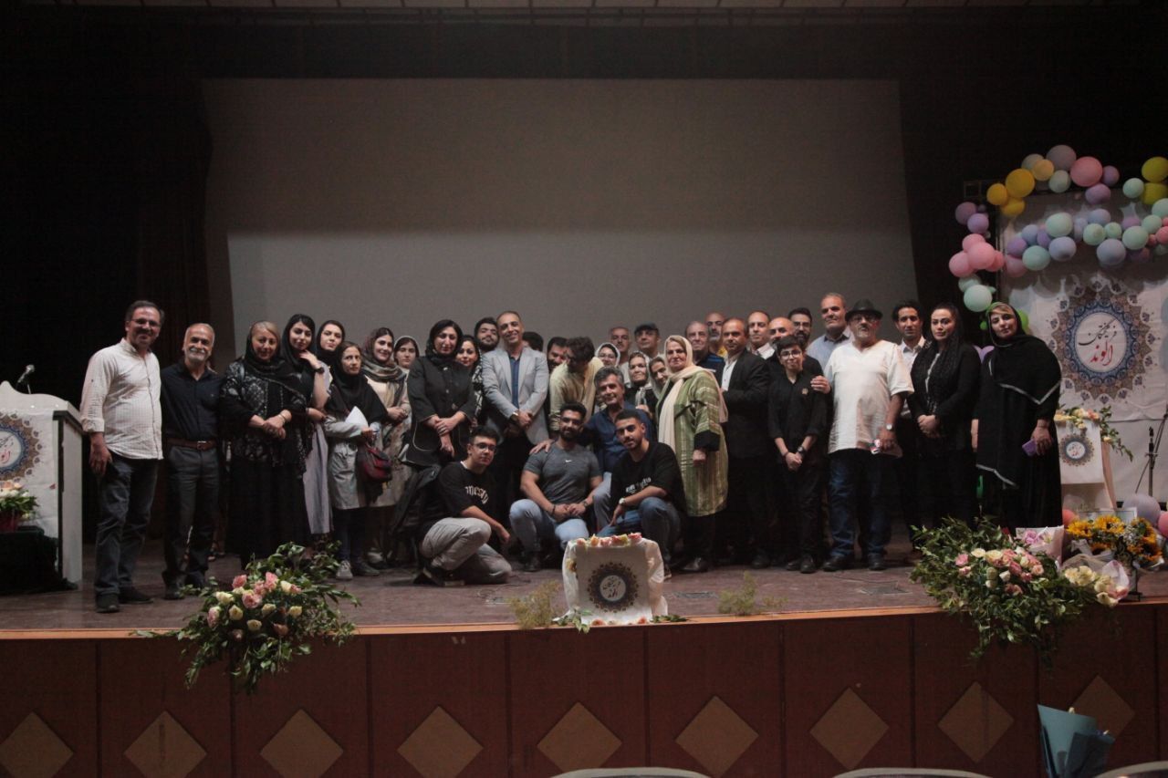 بزرگداشت رحمان شکوفه پور برگزار شد بزرگداشت رحمان شکوفه پور برگزار شد