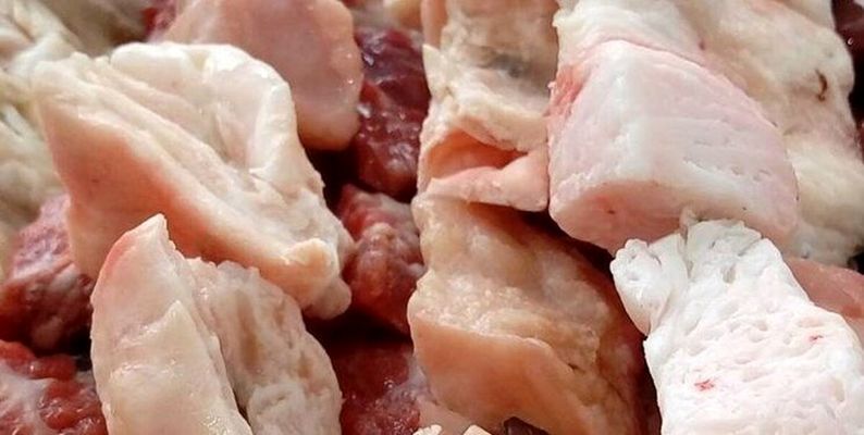 گوسفند به فکر جونه قصاب به فکر دنبه / دنبه؛ تنها چیزی که به قیمت آن فکر نمی‌کردم