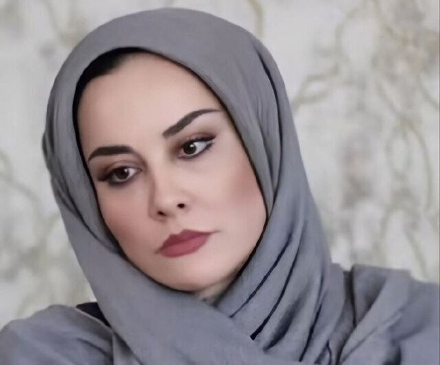 آشا محرابی به تئاترشهر میآید