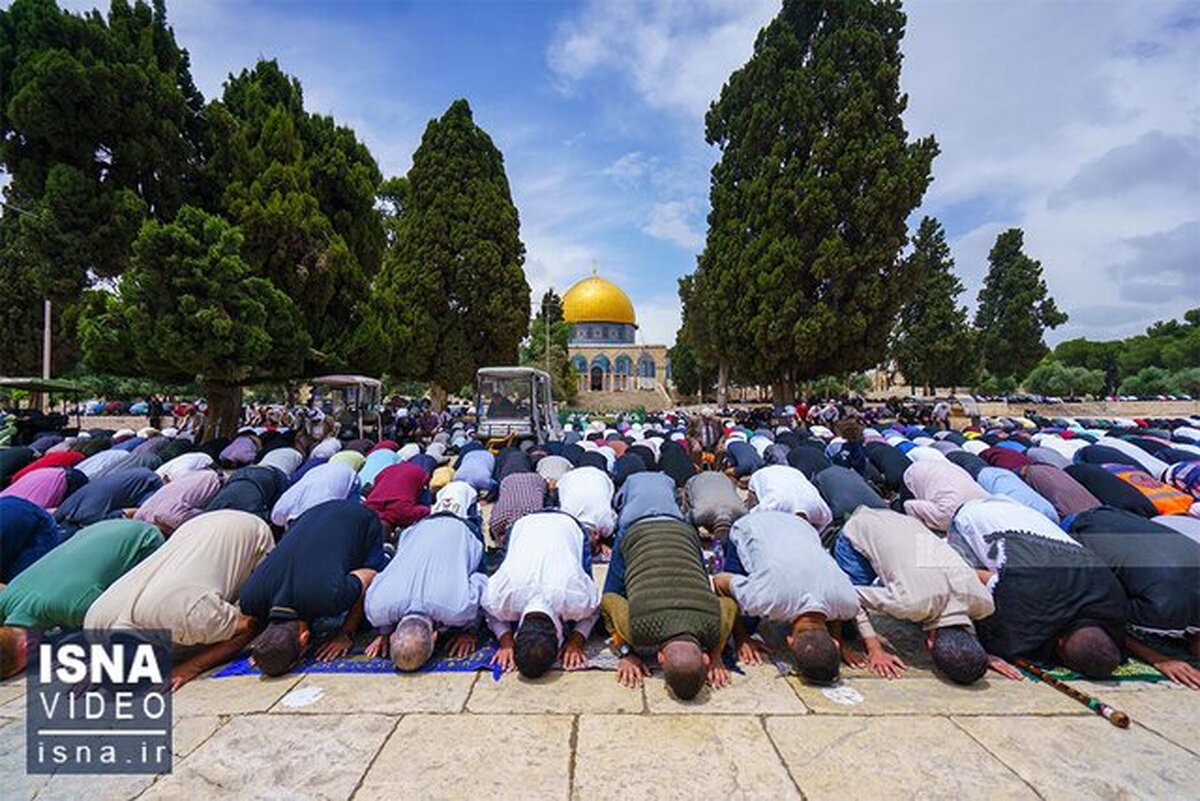 اقامه نماز جمعه ۴۰ هزار فلسطینی در مسجدالاقصی