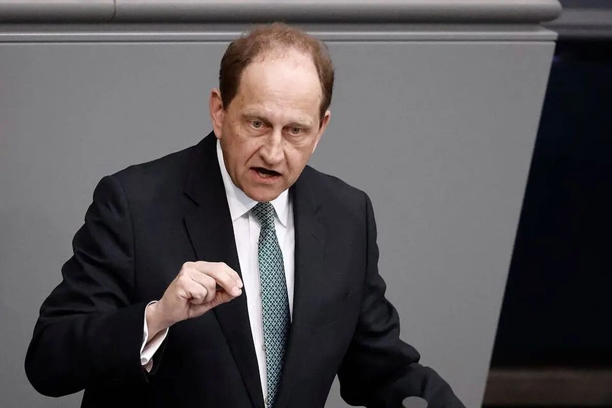 از آتش بس در لبنان و صلح در اوکراین