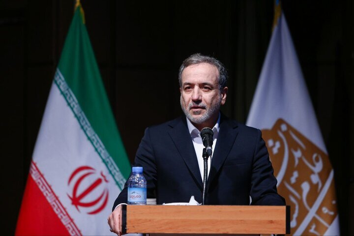 وزیر امور خارجه خواستار تحریمهای شدید علیه رژیم صهیونیستی شد وزیر امور خارجه خواستار تحریمهای شدید علیه رژیم صهیونیستی شد