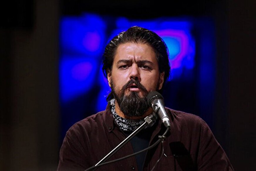 پوریا اخواص و چهارنوازی کمانچه «در این شب‌ها»