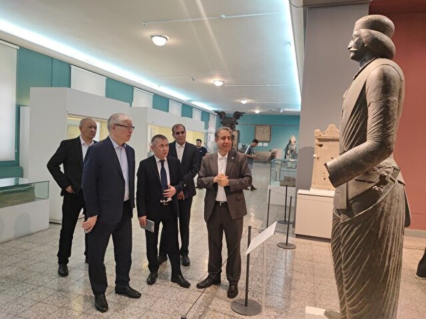 توافق و پیشنهادهایی که در دیدار رییس موزه قزاقستان از موزه ملی ایران رد و بدل شد