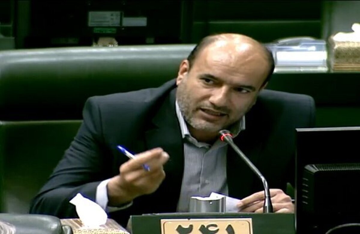 نثاری: کنترل قیمت اقلام مصرفی سبد خانوار به صورت روزانه باشد