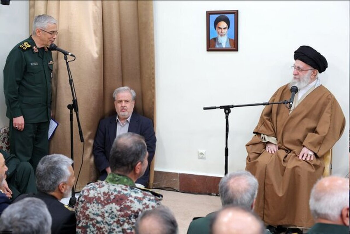 سرلشکر باقری: نیروهای مسلح با پشتوانه مردمی در آمادگی کامل به‌سر می‌برند