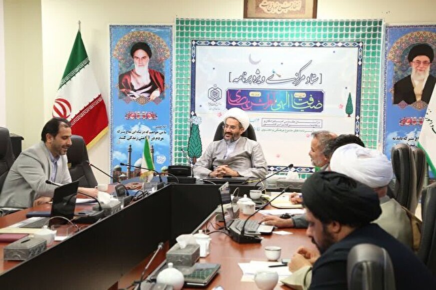 برگزاری 3 هزار و 298 ساعت جلسه تفسیر قرآن در بقاع متبرکه