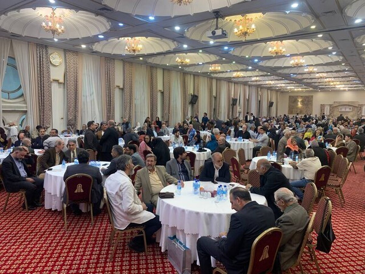 در جشن تولد هنرمندان فروردین ماهی چه گذشت؟