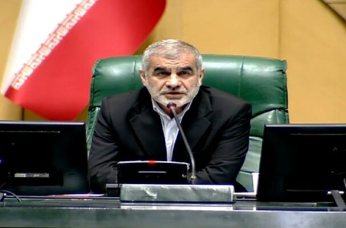 نیکزاد: رهبری انقلاب زمین بازی را برای کل جهان مشخص می‌کند