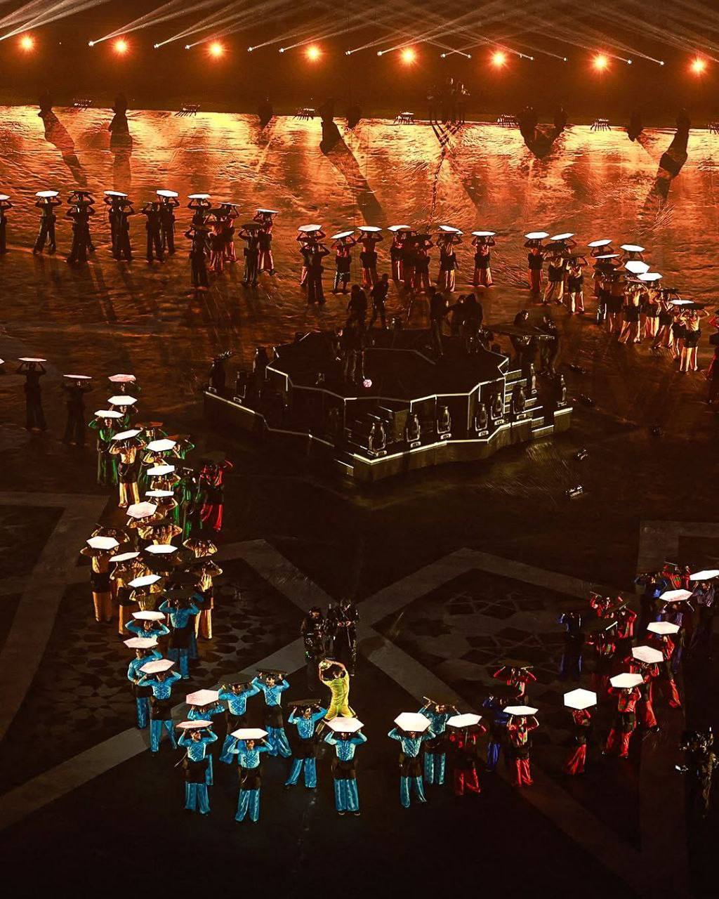 تصاویری تماشایی از مراسم جذاب افتتاحیه جام ملت‌های آفریقا