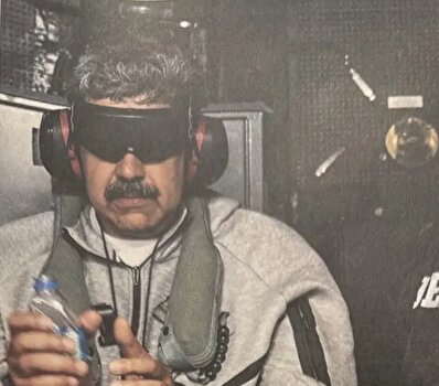 ترامپ از مادورو داخل ناو آمریکایی عکس گرفت