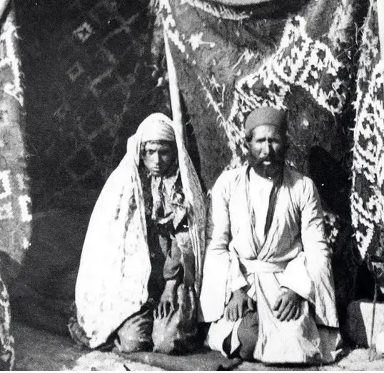 خرج و مخارج بورسی  «نادعلی و گل‌خاتون» در زمان ناصرالدین شاه + عکس