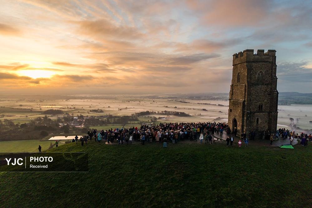 از بابانوئل در قطار تا بالابر مرغداری وقتی منتخب می‌شوند