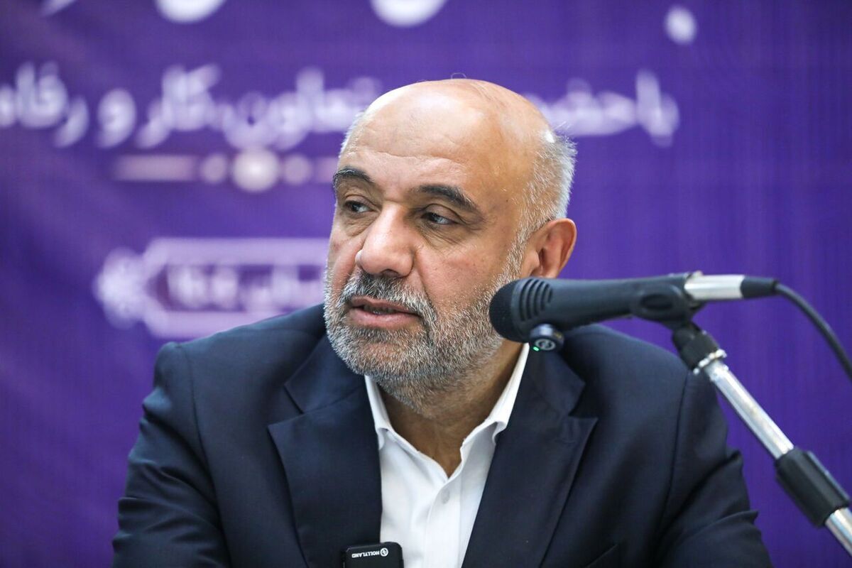 وزیر کار: بنگاههای زیر مجموعه صندوقهای بازنشستگی به وزارتخانههای اصلیبرمیگردد وزیر کار: بنگاههای زیر مجموعه صندوقهای بازنشستگی به وزارتخانههای اصلیبرمیگردد