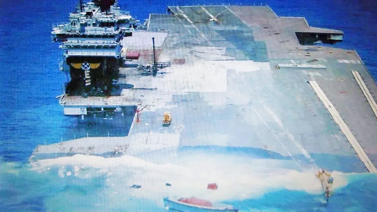 آیا ناوهای هواپیمابر غرق‌ می‌شوند!