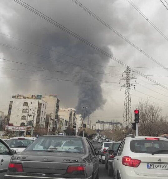 بازارچه جنت آباد تهران امروز آتش گرفت