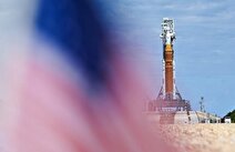 نشت مرموز سوخت در یکی از غول‌پیکرترین موشک‌های جهان!