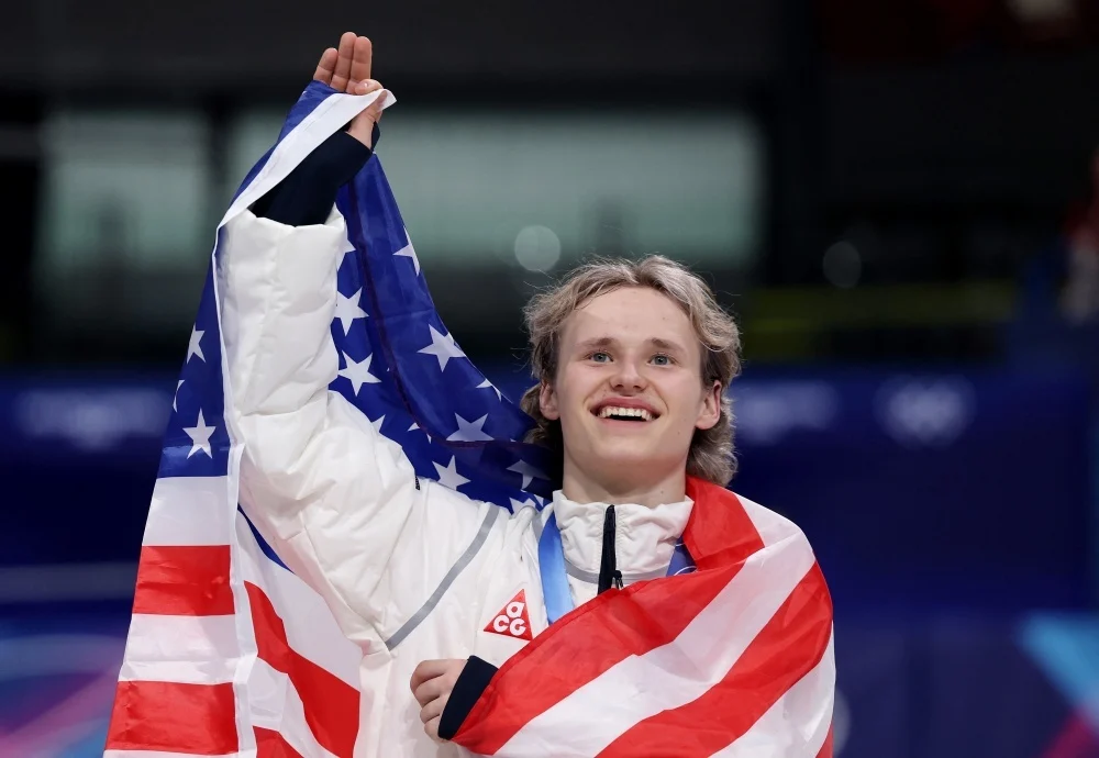 یک پشتک‌زن ورزشگاه را به وجد آورد