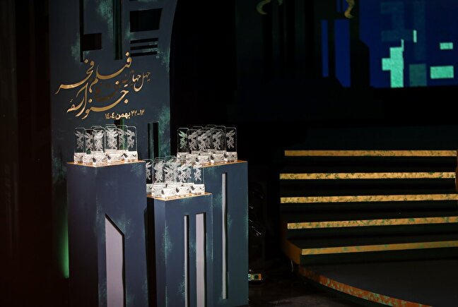 سقوط ۱۰ میلیونی مخاطبان سینمای ایران در ۱۴۰۴ / با وجود افت ۳۲.۵ درصدی مخاطبان، فروش ۵.۶ درصد کاهش داشت