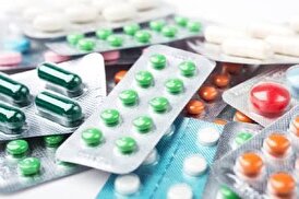 مراجعه مردم به داروخانه‌ها زدون نسخه زیاد شد