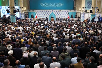 حماسه‌خوانی در جلسه قرآنی با حضور رهبر انقلاب